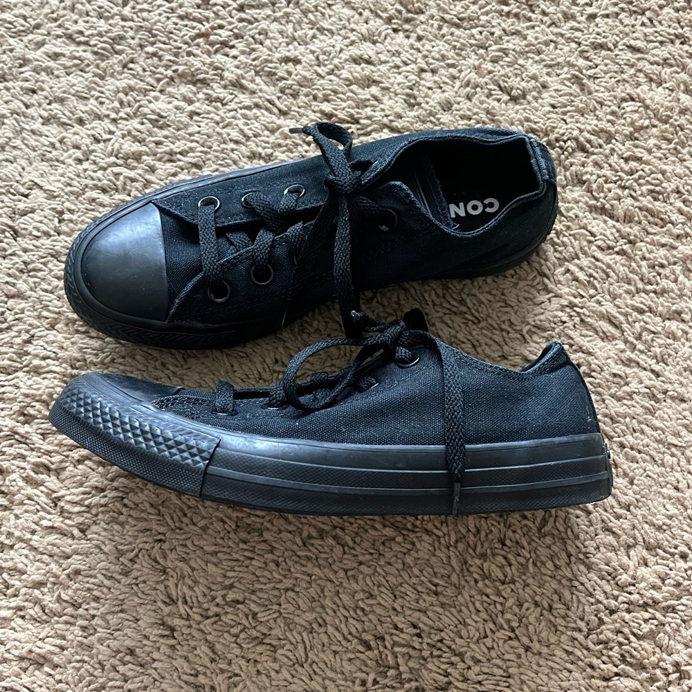 All Black Converse